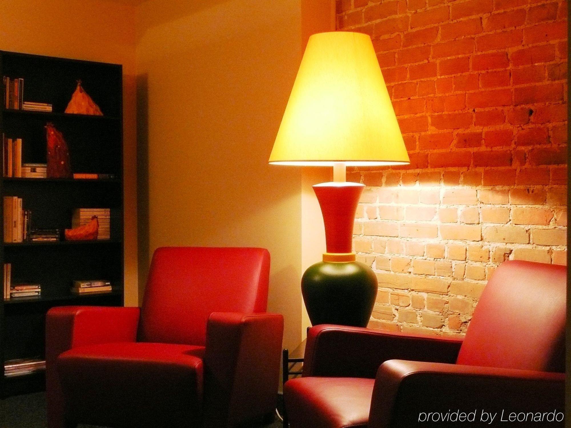 Auberge De La Fontaine Hotel Montreal Interior photo